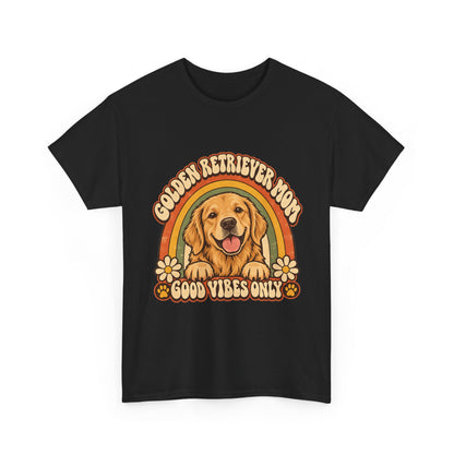 Golden Retriever Mom T-Shirt