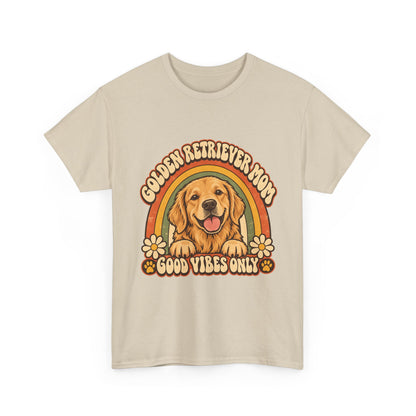 Golden Retriever Mom T-Shirt